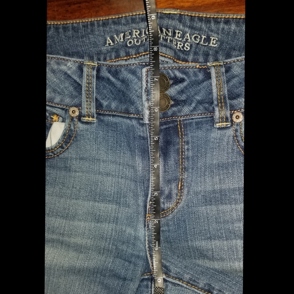 3/$30 American Eagle Artist Crop - Picture 5 of 5